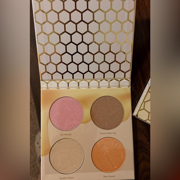 Other - Highlight Palette - Pink, Gold, Cream,‎ Brown
